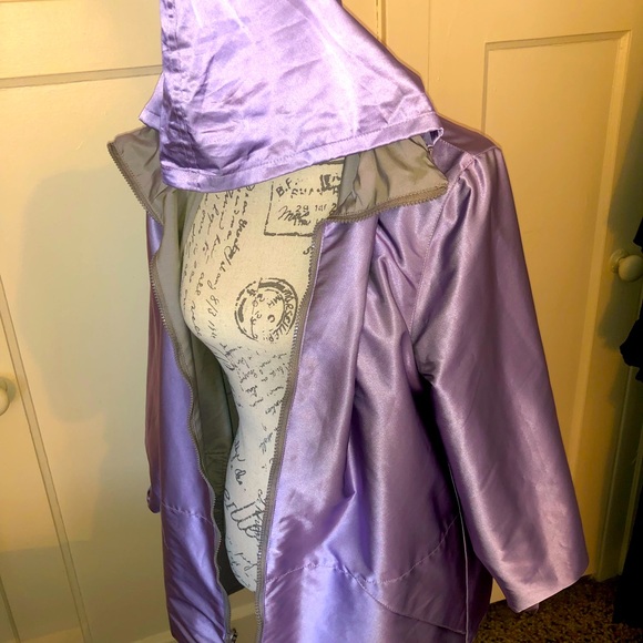 Reversible Raincoat! Size M/L Beautiful metallic lavender and gray. - Picture 1 of 9